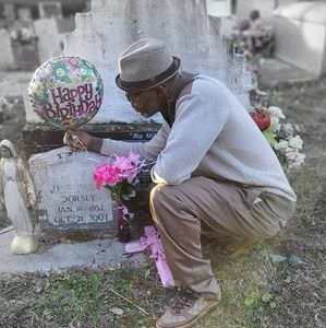 Meet your Posher, Damon